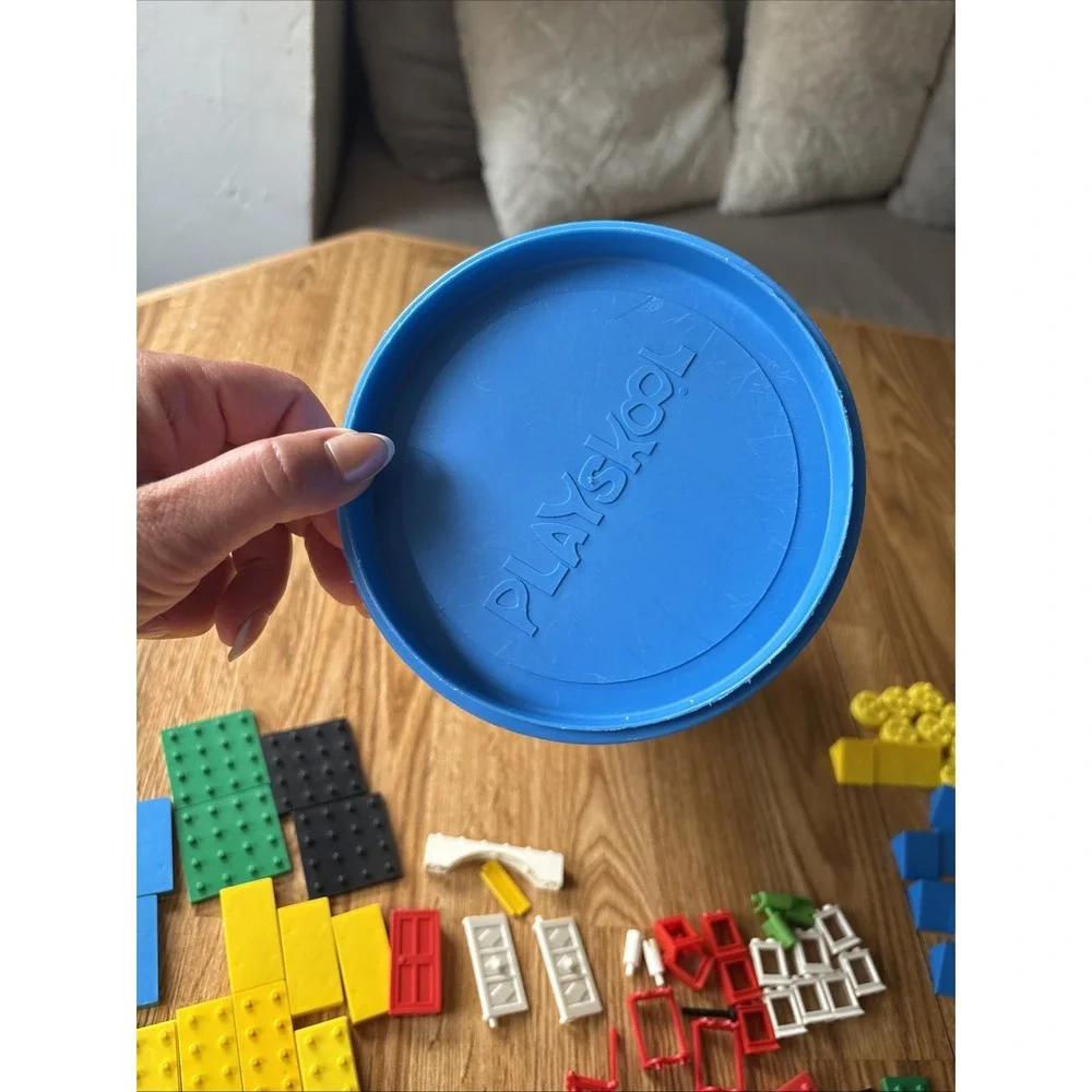 Vintage Playskool 1976 American Bricks Building Bricks 835 Over 300 Pieces